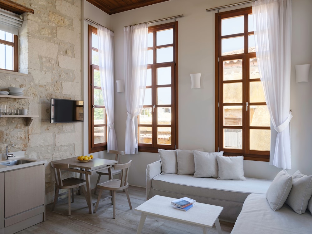 Casa Dei Delfini 32/50