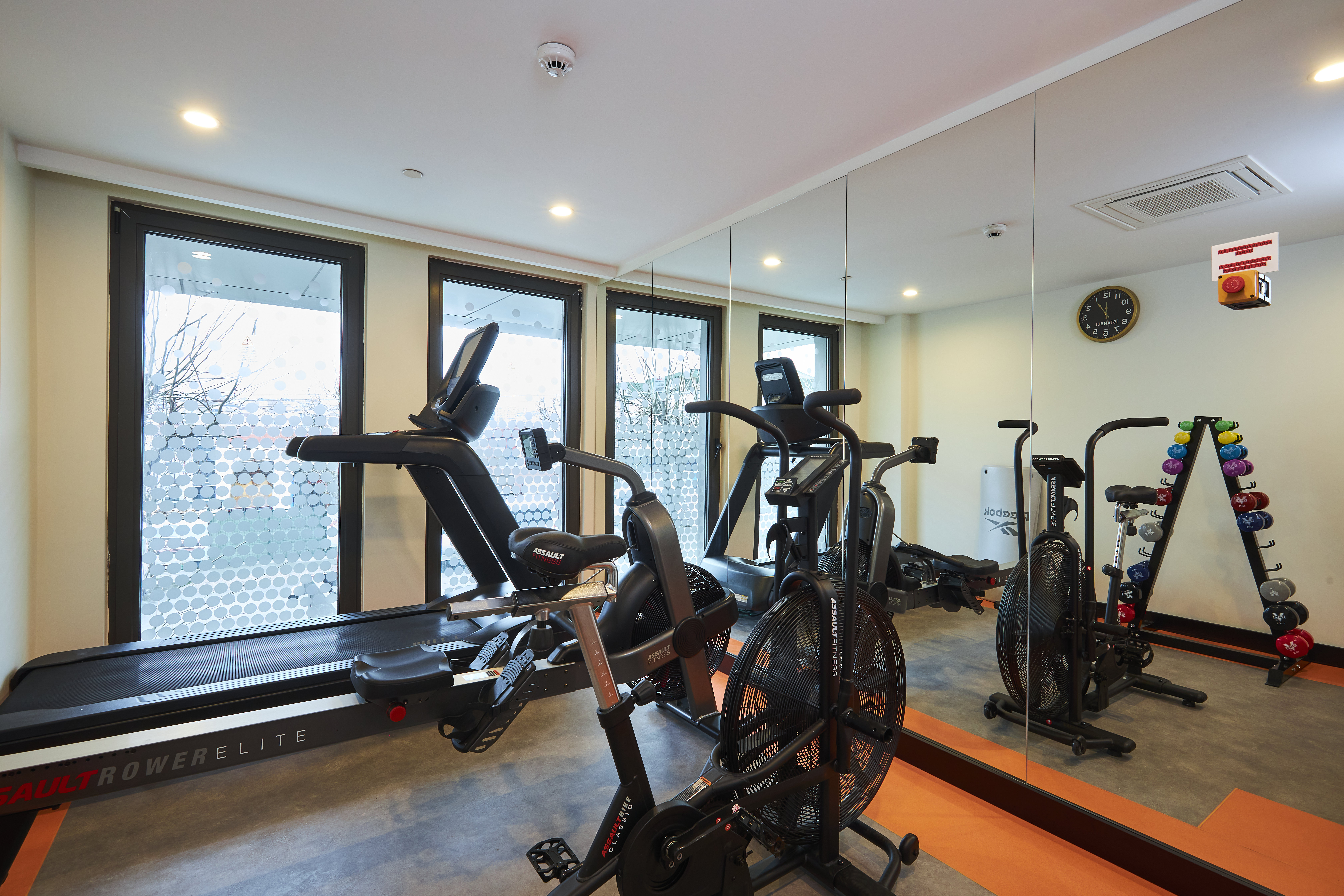 Holiday Inn Express Istanbul - Airport Arnavutkoy 28/50