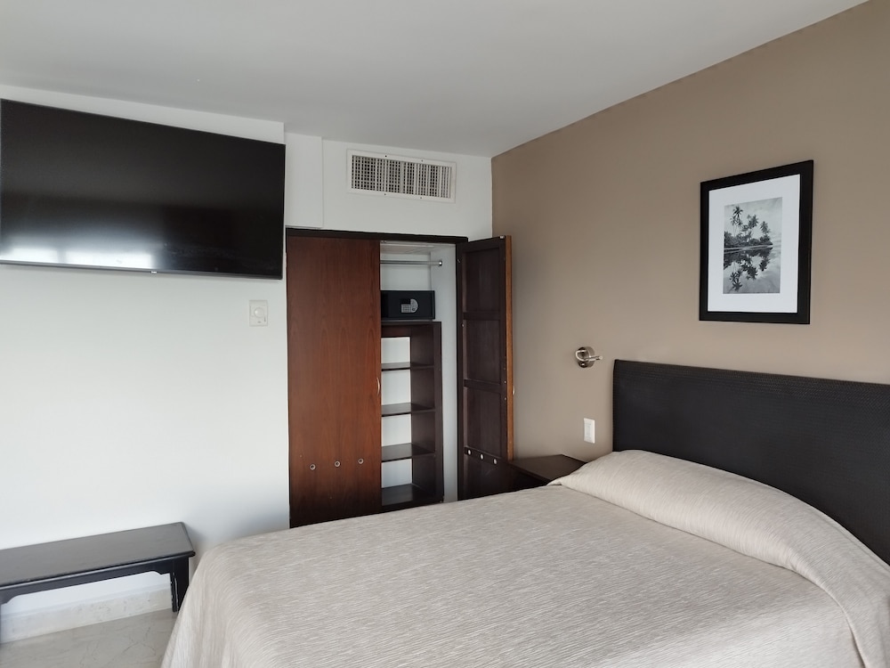 2 Bedrooms, Superior, Quadruple, 4 Double Beds
