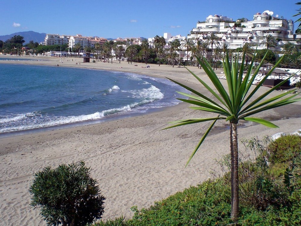 Apartamentos Serinamar Marbella 46/50