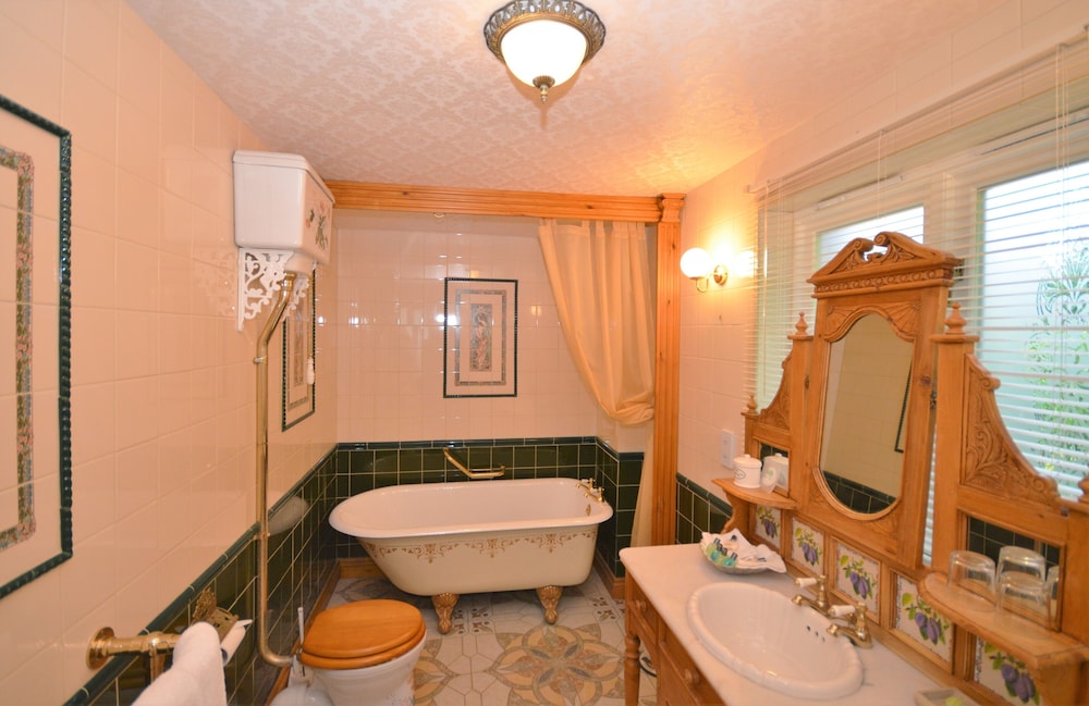 Koala Cottage 24/27
