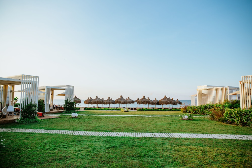 IC Hotels Green Palace and Villas 75/78