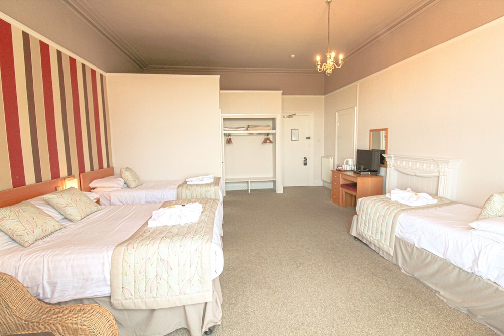 The Heritage Hotel 18/49