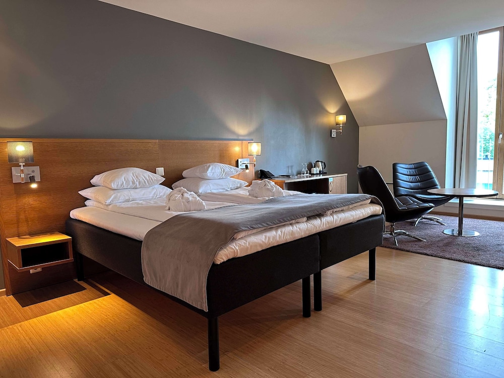 Extra, Superior, Twin Beds