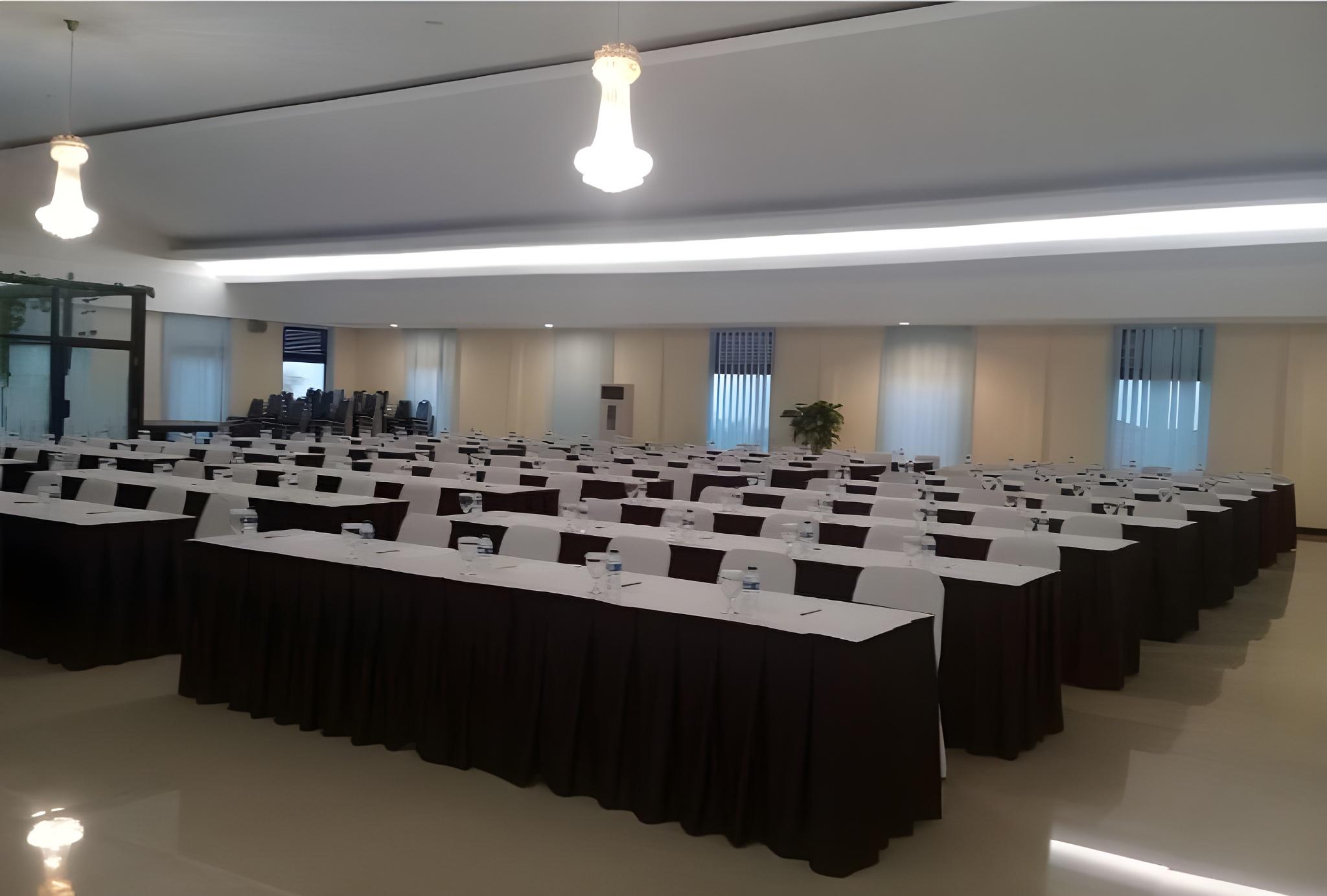 Grand Bydiel Hotel Cianjur 2/24