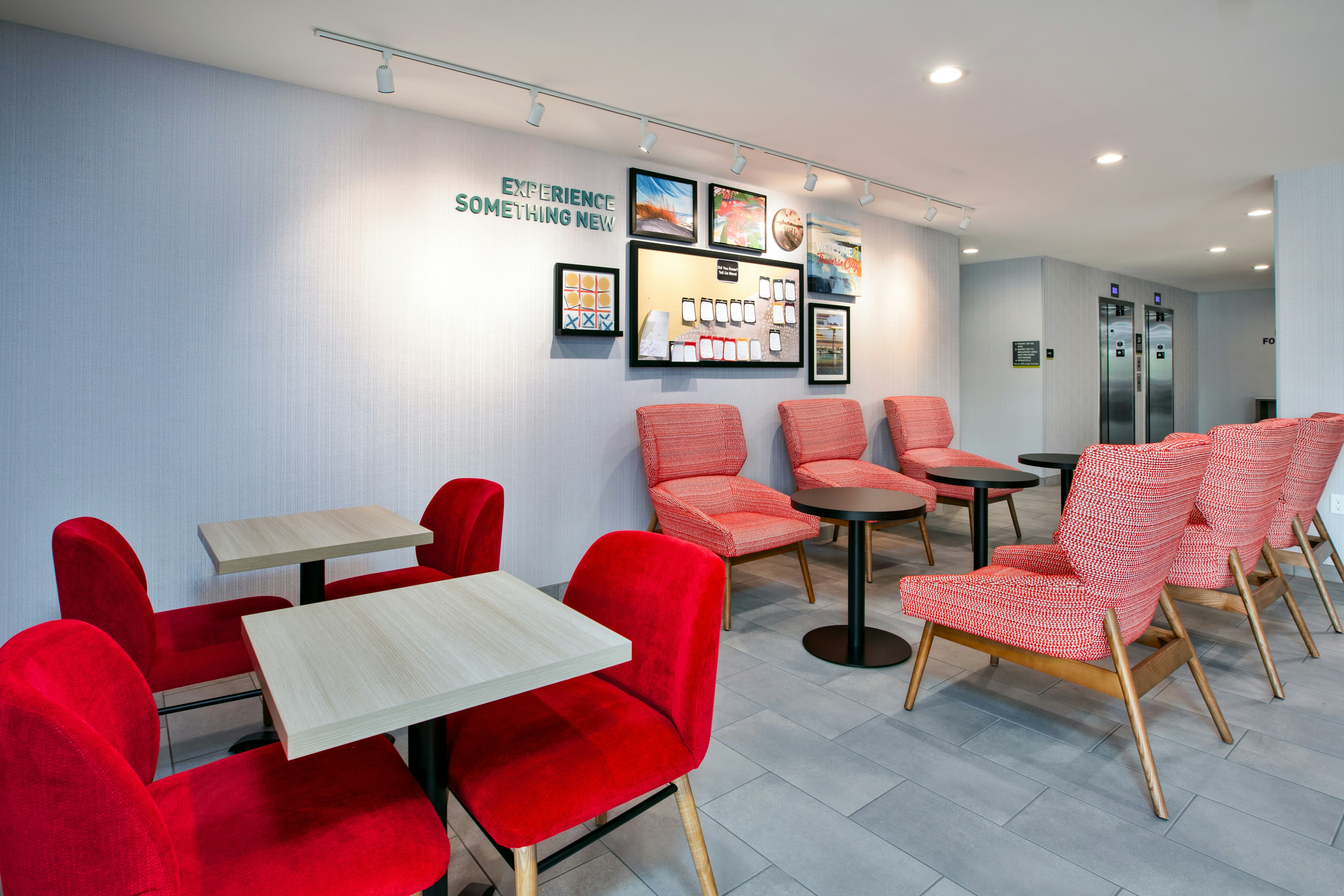 Home2 Suites by Hilton Traverse City 21/26