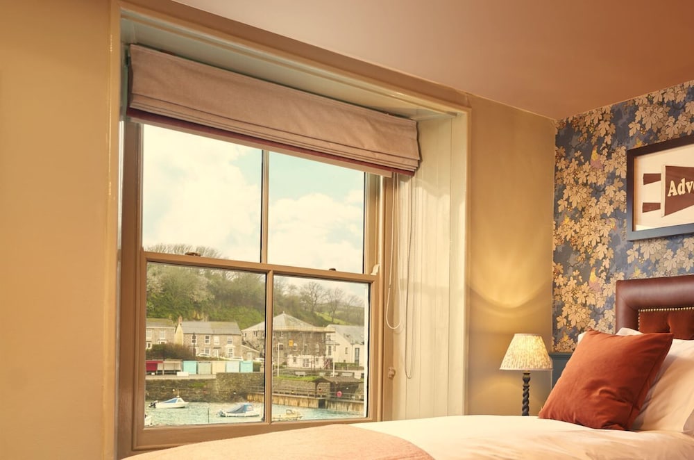 Harbour Inn 9/48