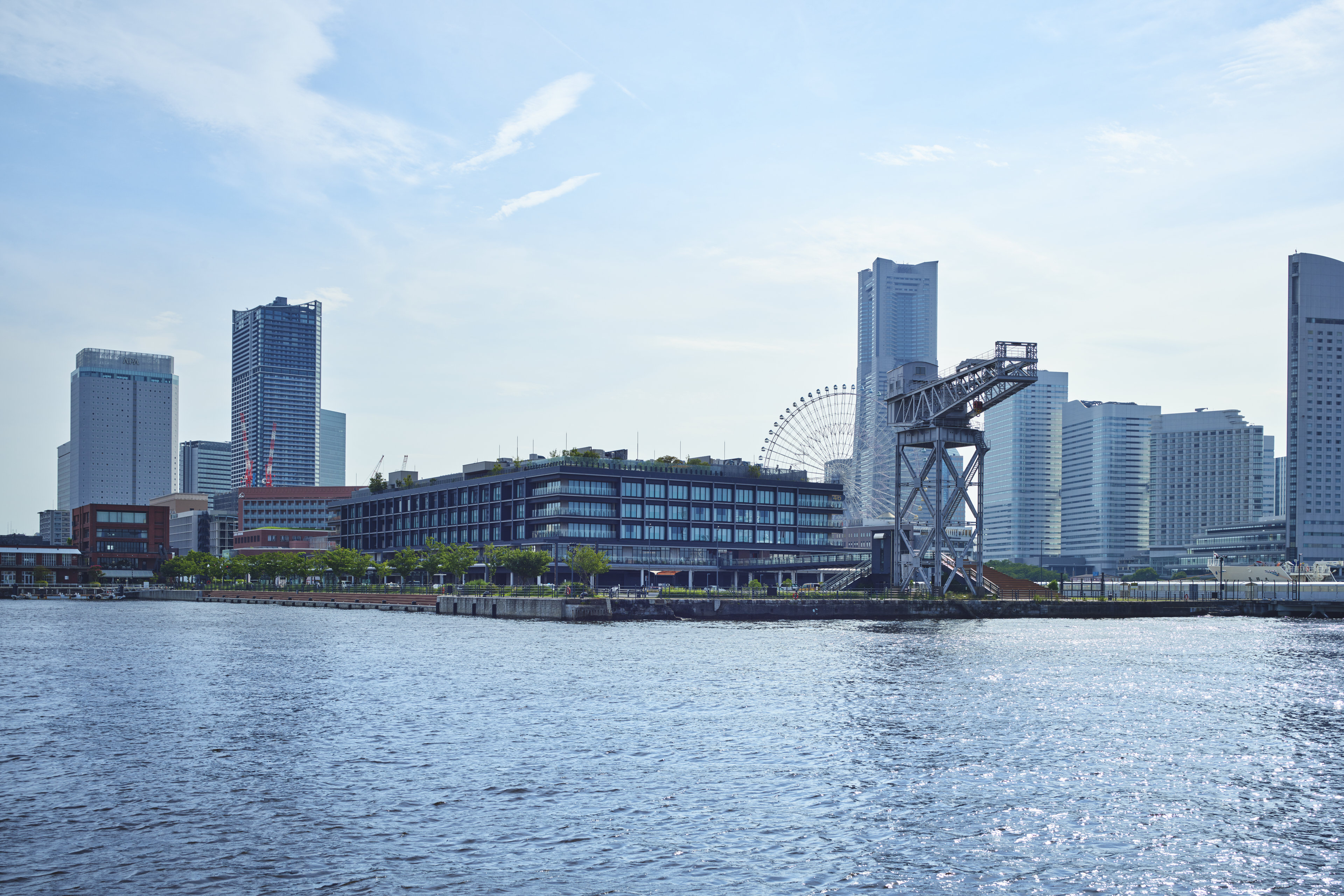 Intercontinental Yokohama Pier 8 73/78