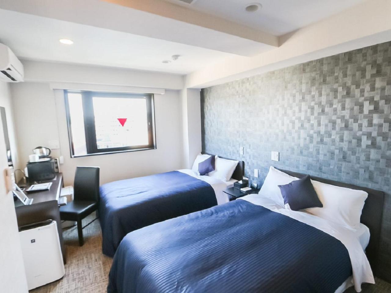 Semi Room, 2 Semi Double Beds, Smoking