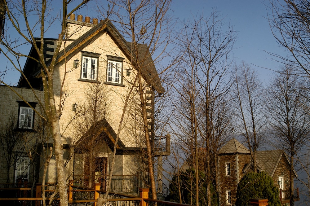 Cingjing Xiafei Music Villa 3/50