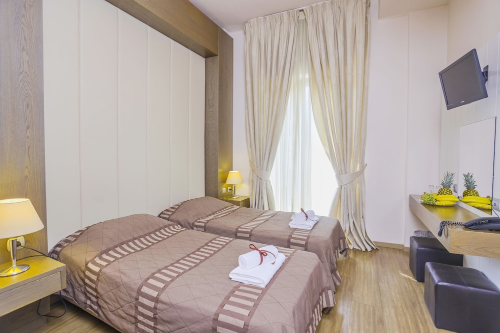 AEGEON HOTEL 19/50