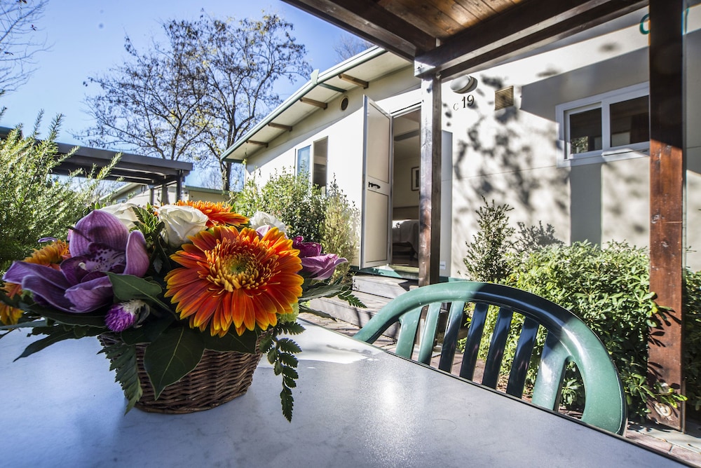 Flaminio Village Bungalow Park Campground 51/71
