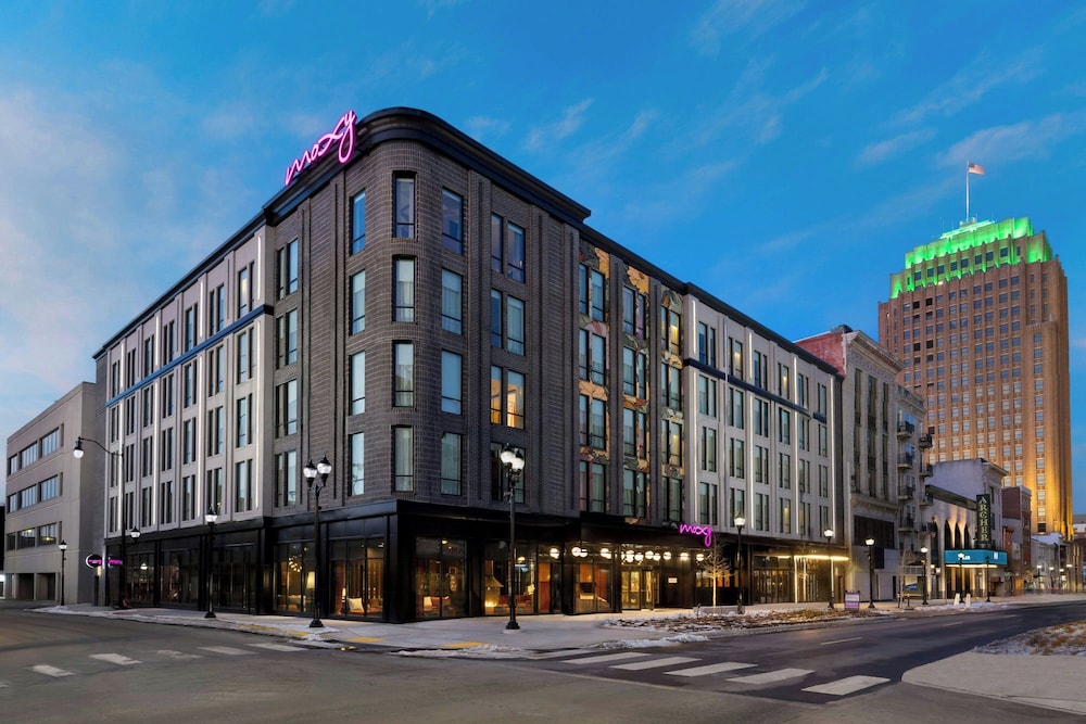 Moxy Allentown Downtown 38/42