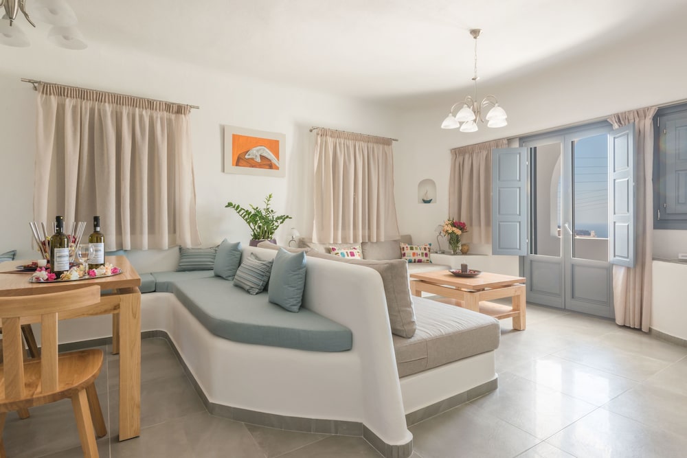 Aspronisi Luxury Villa 16/30