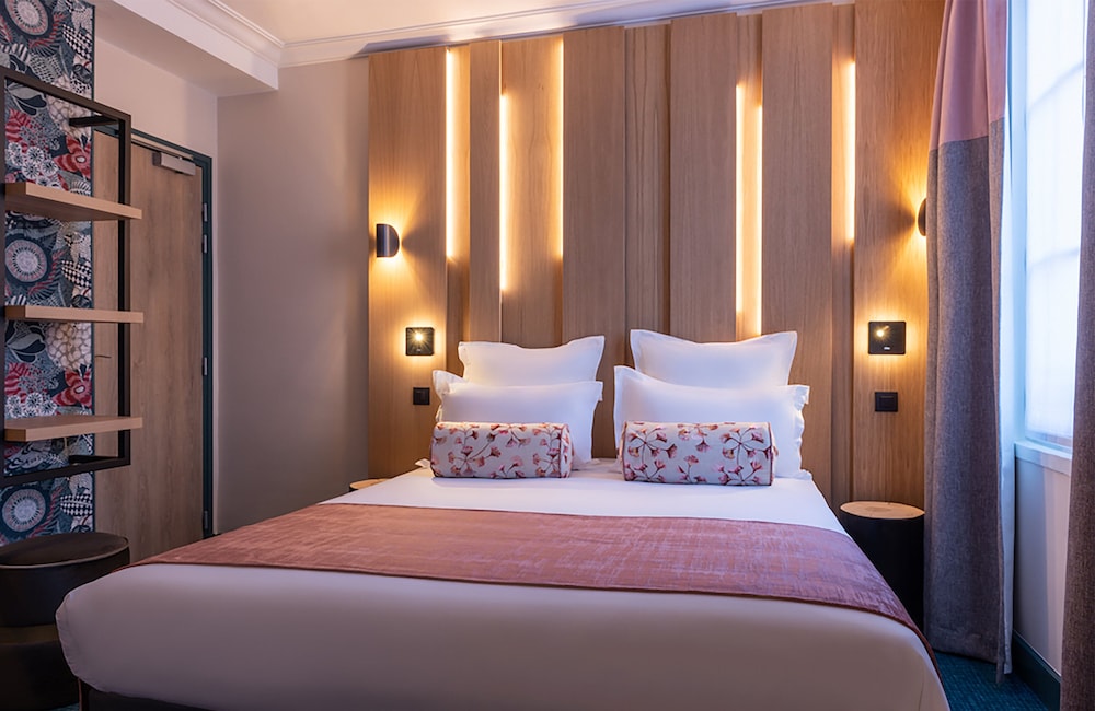 COMFORT, DOUBLE BED