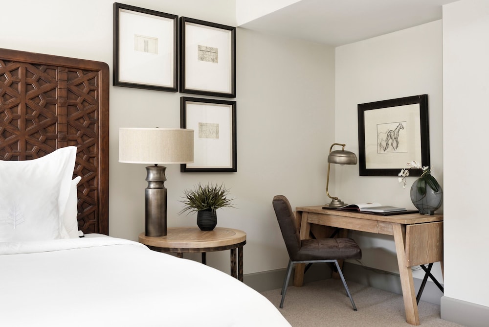 Four Seasons Resort and Residences Vail 35/93