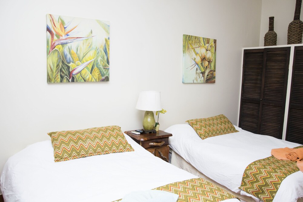 Las Brisas Resort and Villas 13/50