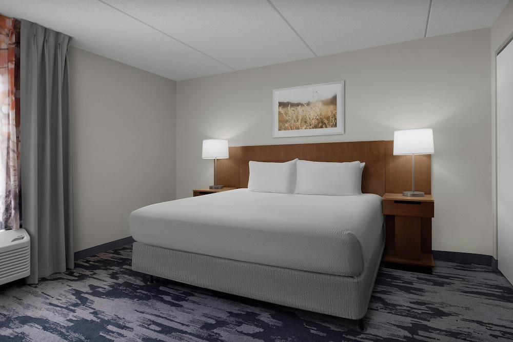 Fairfield Inn And Suites Winston Salem Hanes Mall 22/71