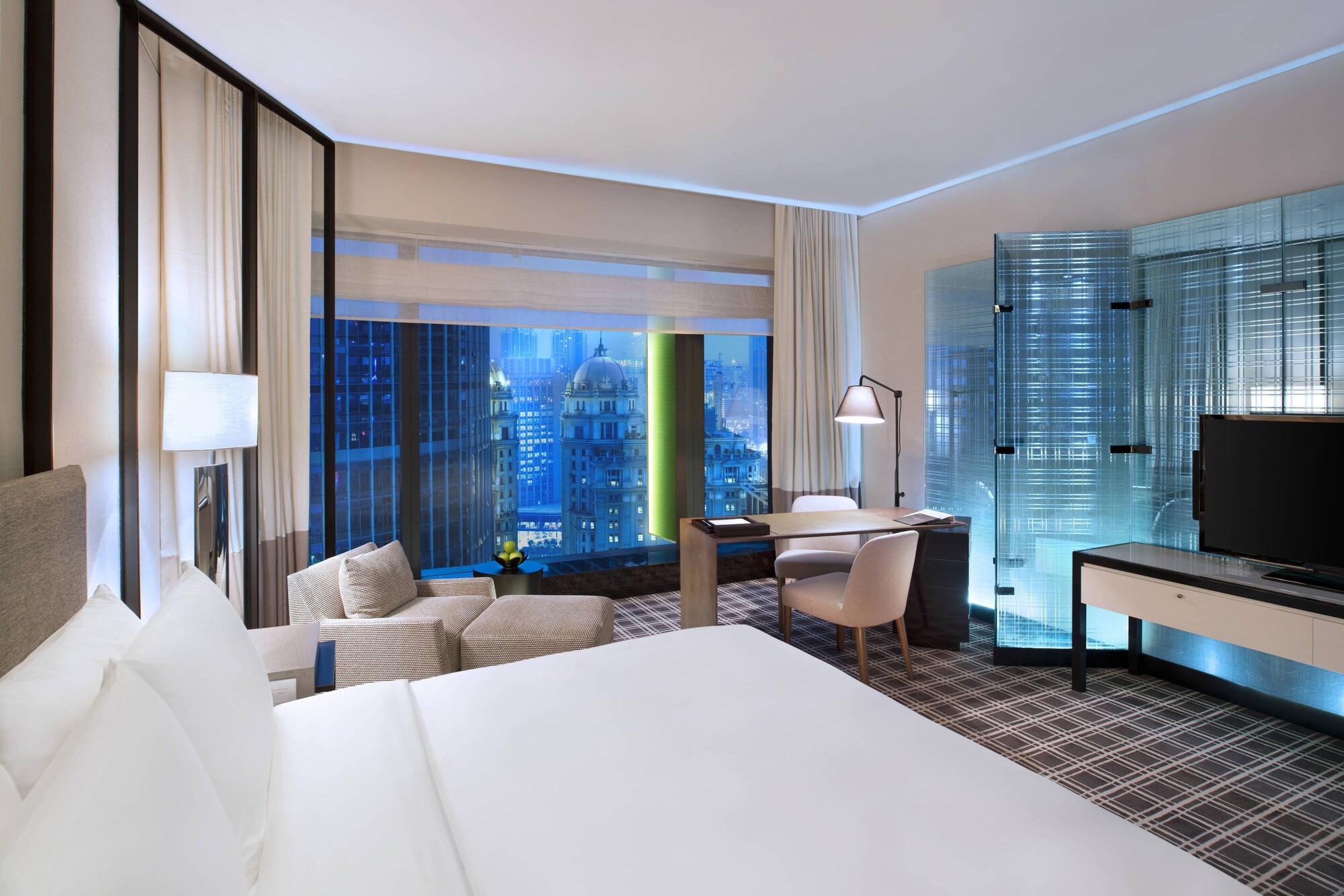 Fabulous, Club, 2 Double Beds, City View، W Guangzhou Hotel 3/6