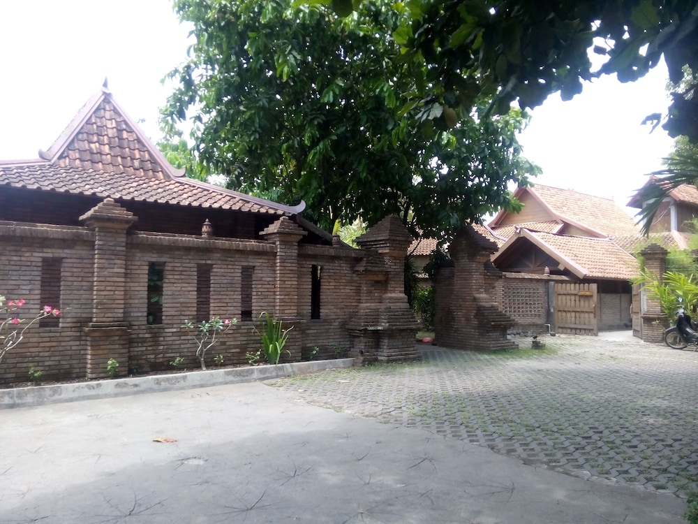 Tembi Rumah Budaya 37/50