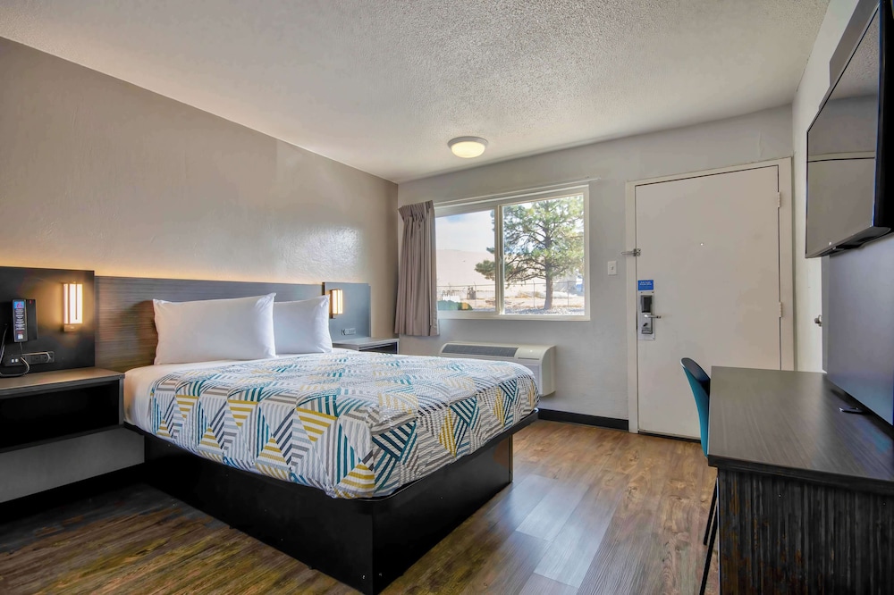 Motel6 Santa Fe, NM 14/43