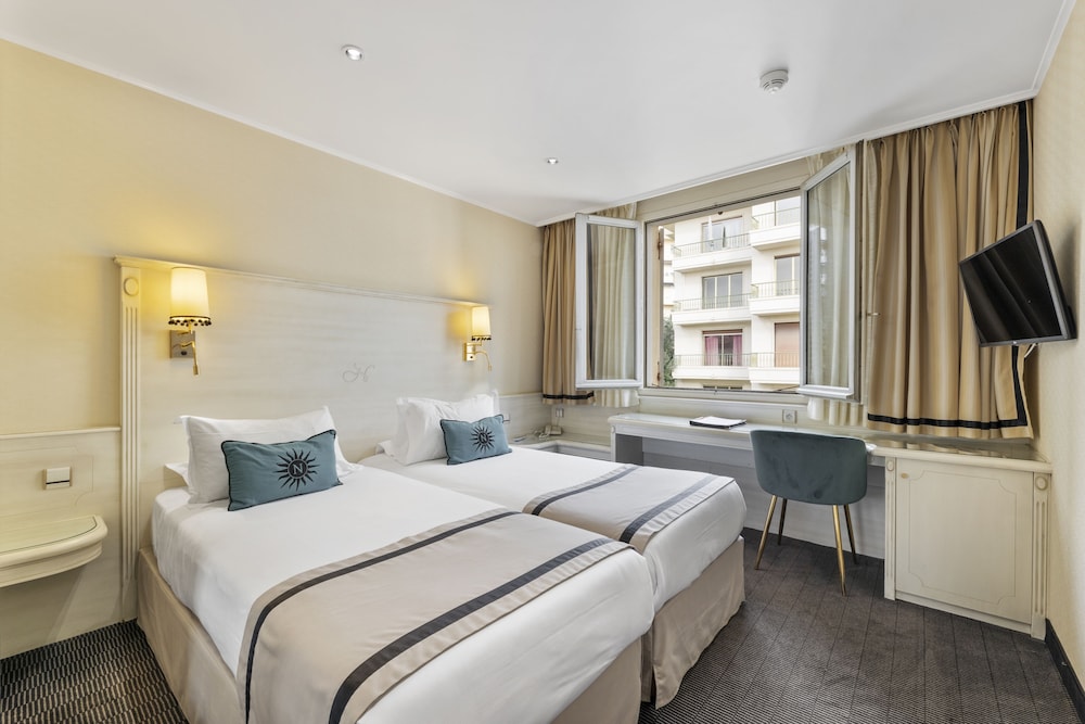 Hotel Napoleon Ajaccio 6/55