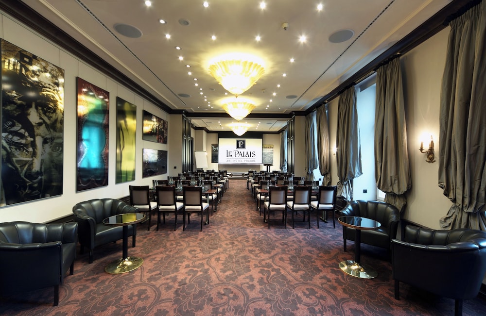 Le Palais Art Hotel Prague 65/68