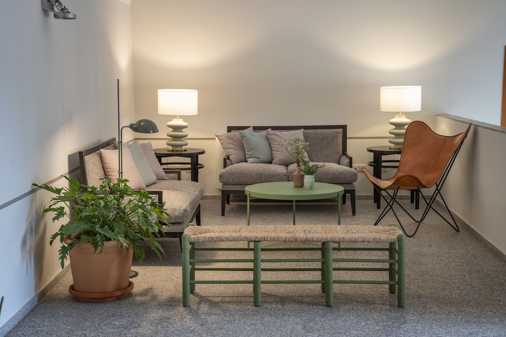Hospes Palacio de Arenales Spa 53/68