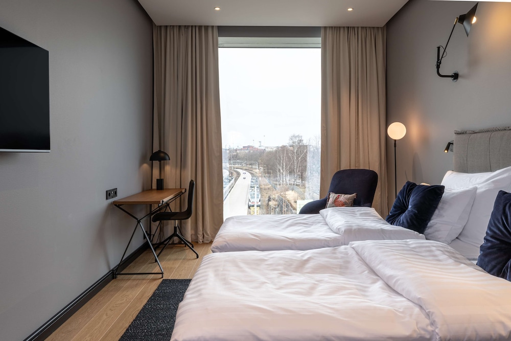STANDARD, TWIN BEDS