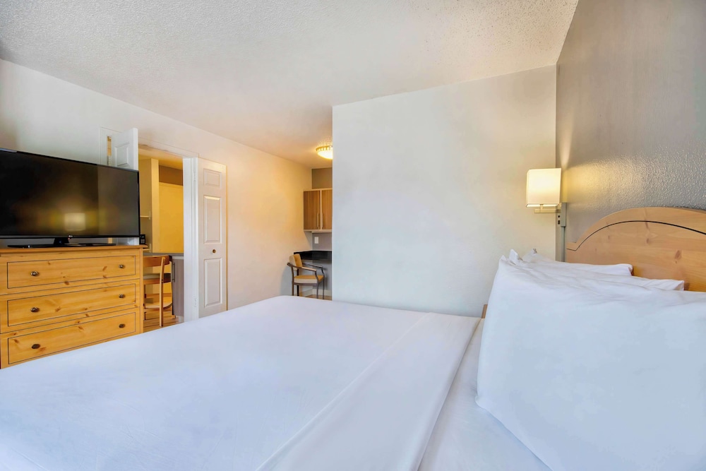 Studio 6 Extended Stay - San Antonio, TX - Six Flags 31/58