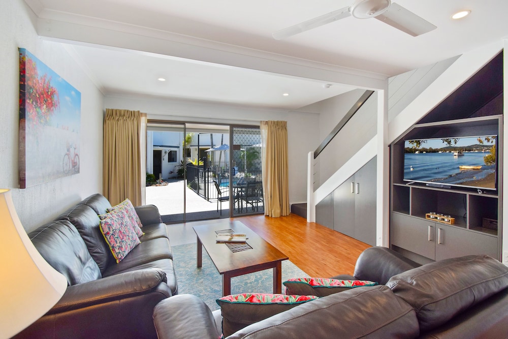 NOOSA PLACE RESORT 35/74