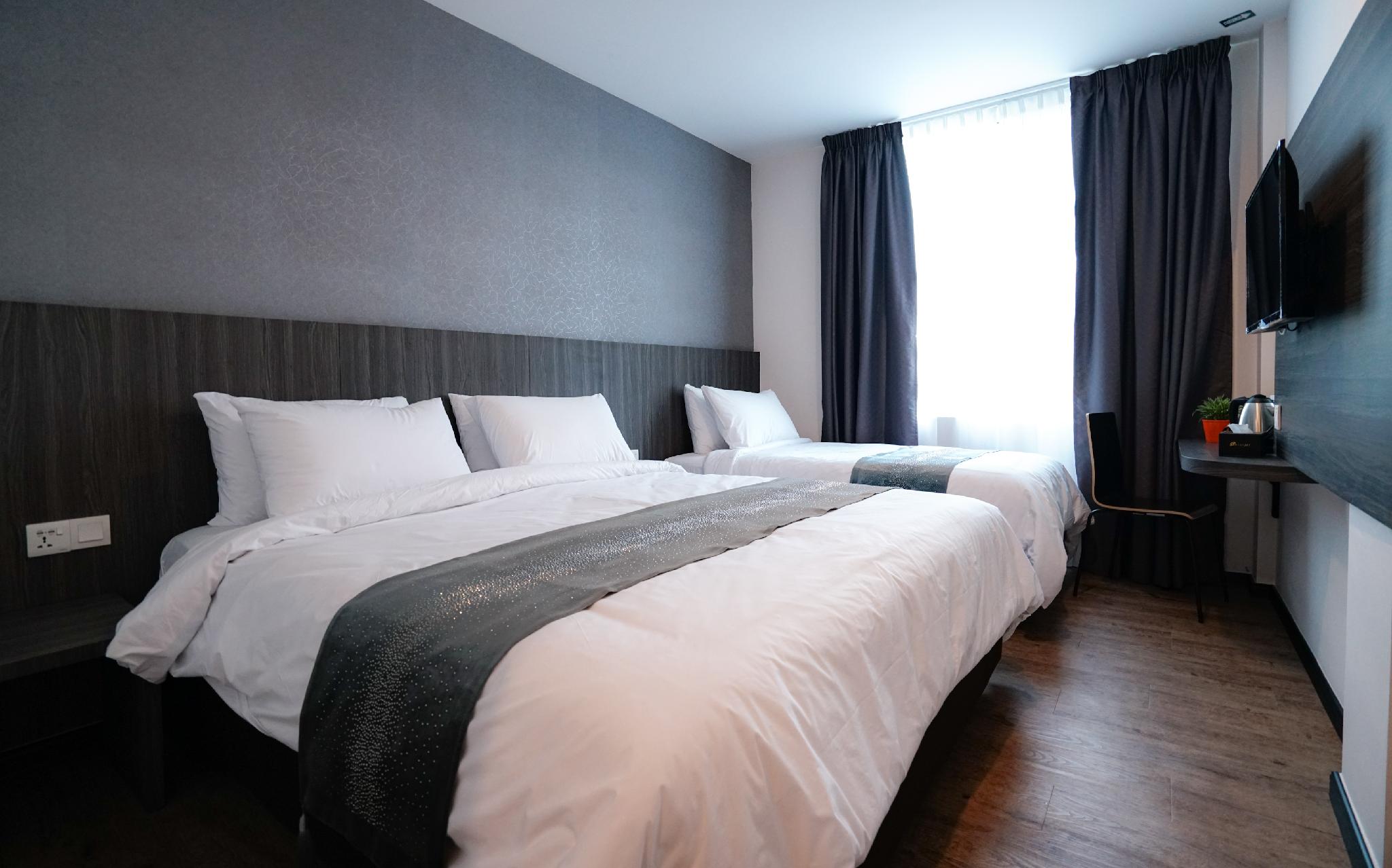 Oyo 89386 Stay 365 Hotel 15/27