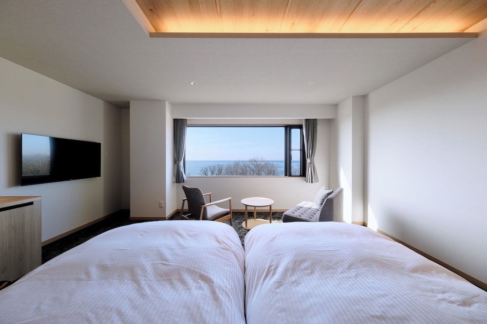 Forest, Twin Beds