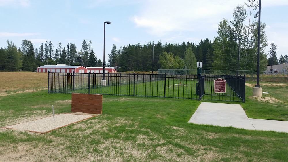 Hotel Ruby Ponderay Sandpoint 68/72