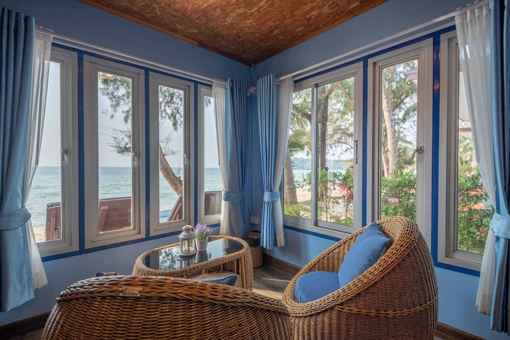 Sea Far Resort 53/72