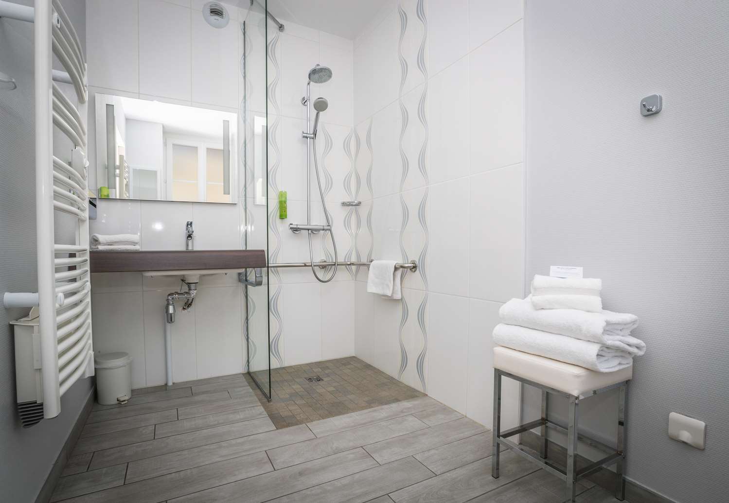 Best Western Hotel De France 48/48