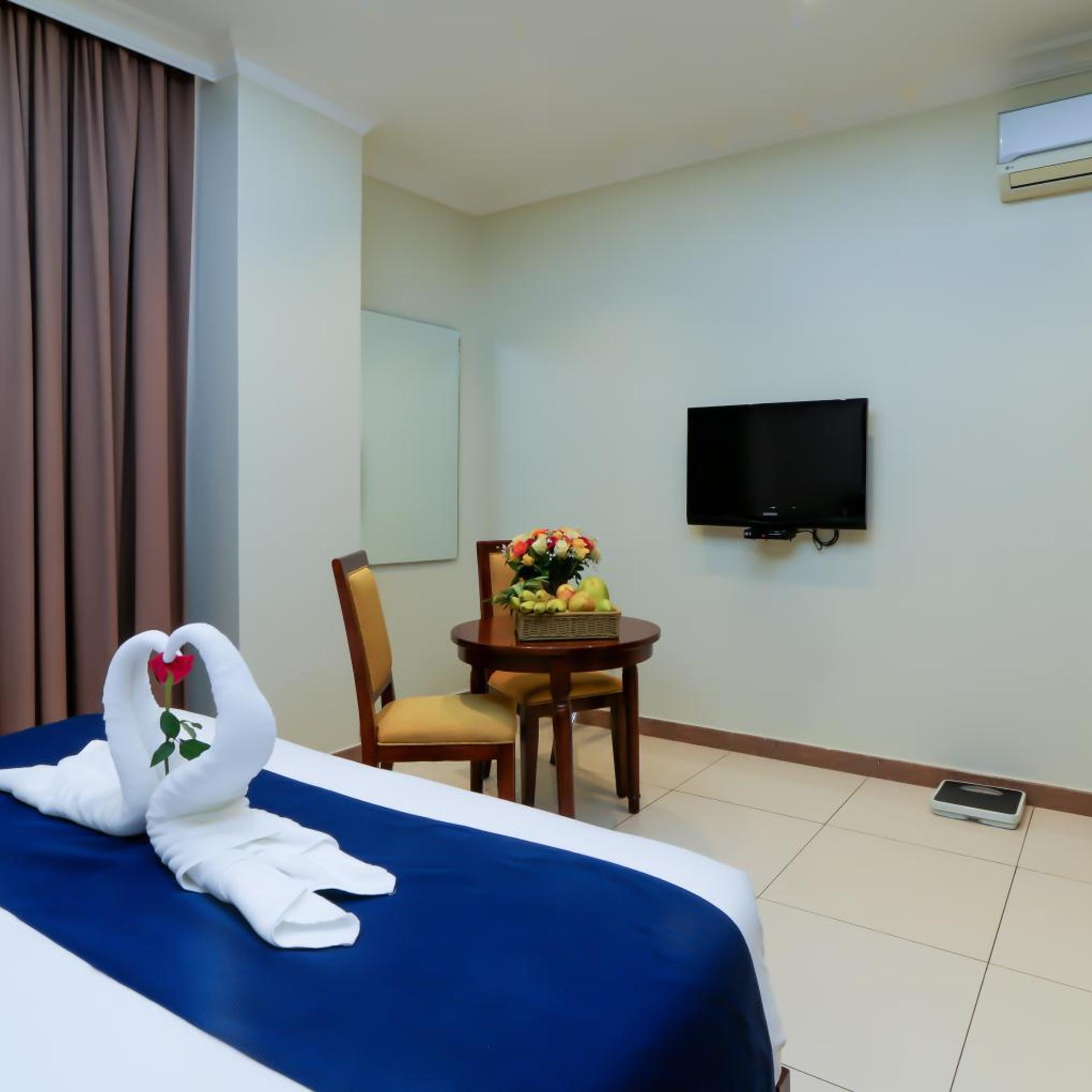Studio, Tanzanite Executive Suites 9/10