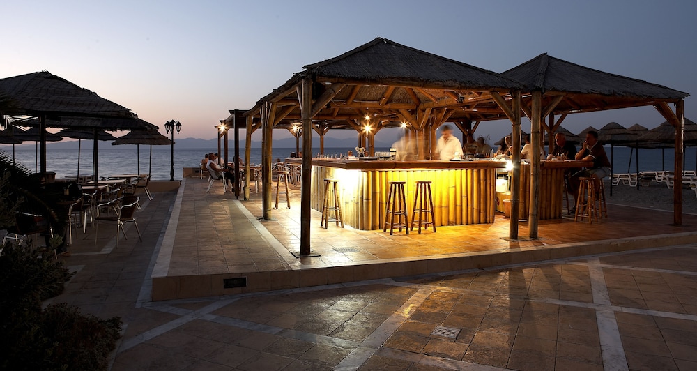 Avra Beach Resort Hotel & Bungalows - All Inclusive in Ixia
