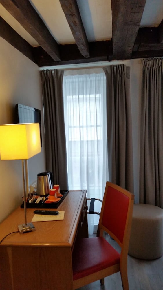 Hotel Le Compostelle 24/43