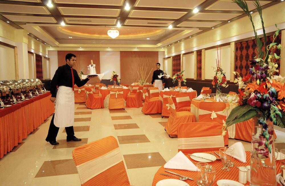 Hotel Sun Park Chandigarh 35/50