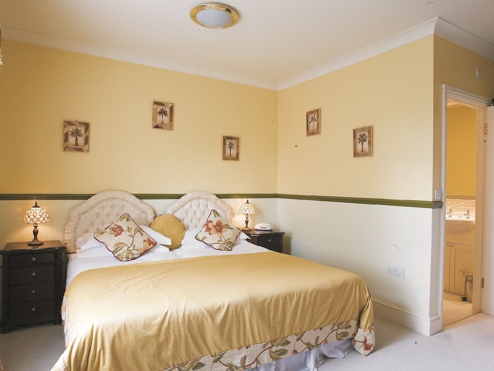 La Fleur de Lys - Restaurant with rooms 6/26