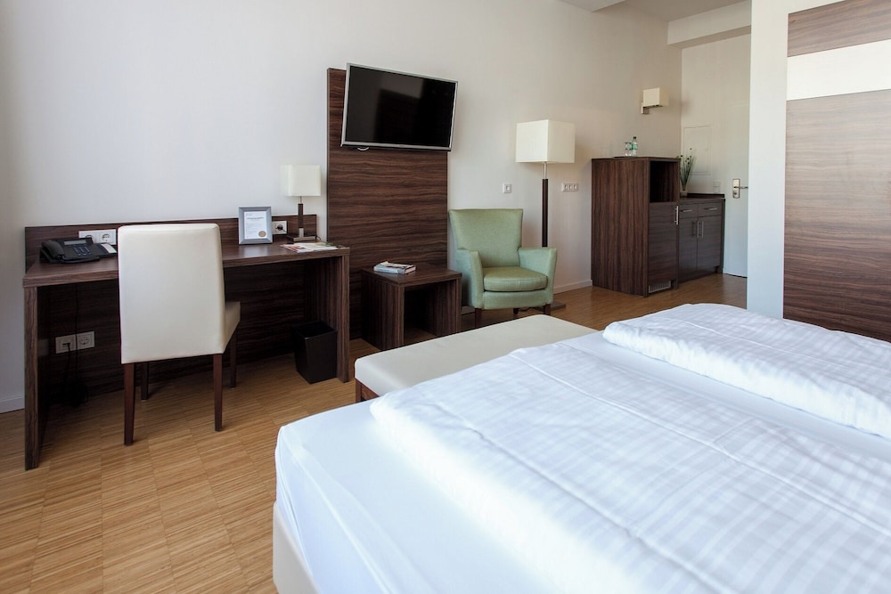 Hotel Halber Mond 13/50