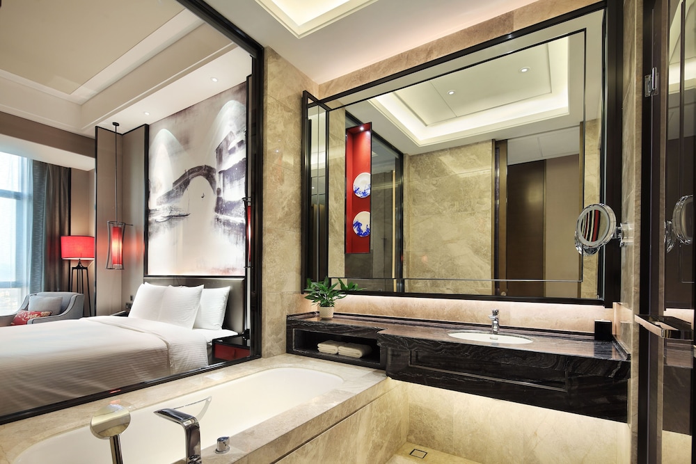 WANDA REALM YIWU 62/64