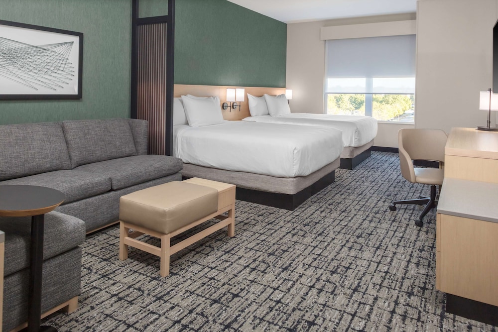 Room, Multiple Beds