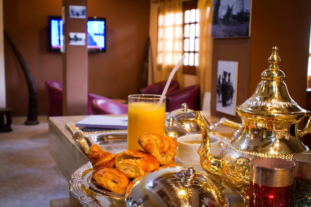 Hotel Halima 11/19