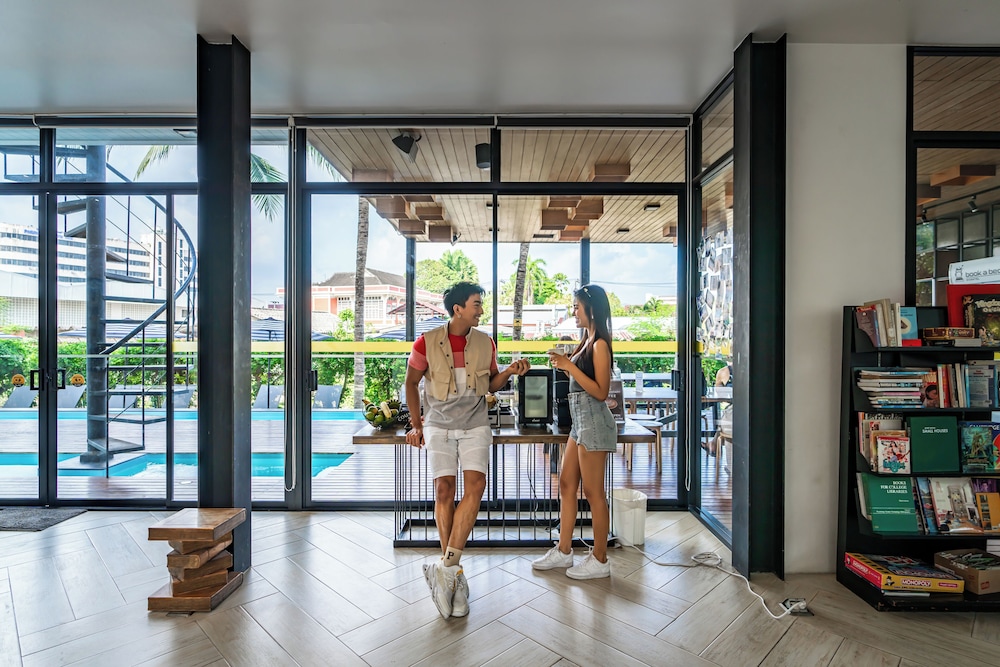 Book A Bed Poshtel - Hostel 55/80