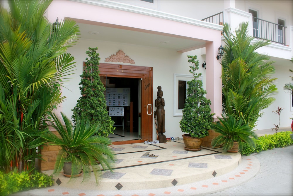 Serene Sands Health Resort 7/59
