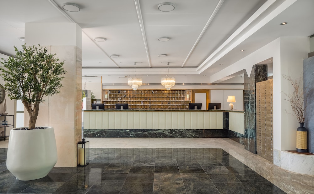 Bluesun Hotel Alga 5/61