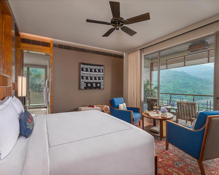 Grand, Luxury, King Bed, Valley View, Balcony