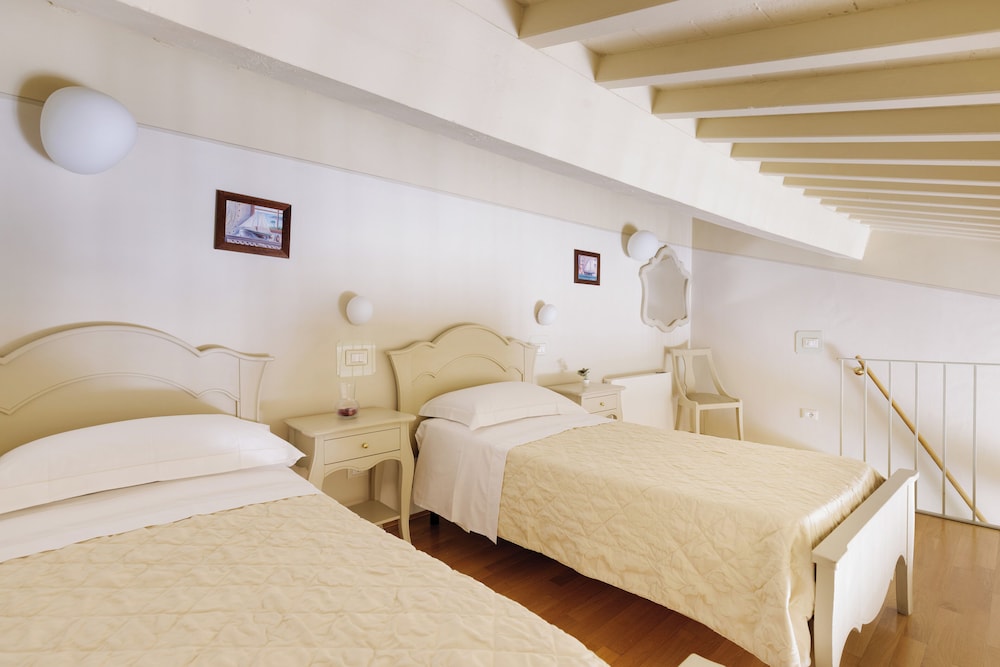 Relais I Miracoli 31/50